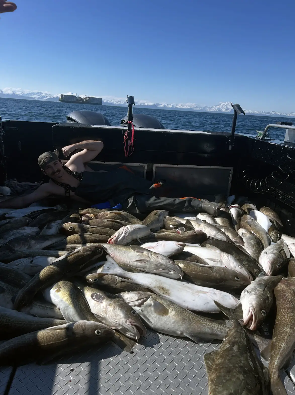 Homer Halibut Hunters — photo 2